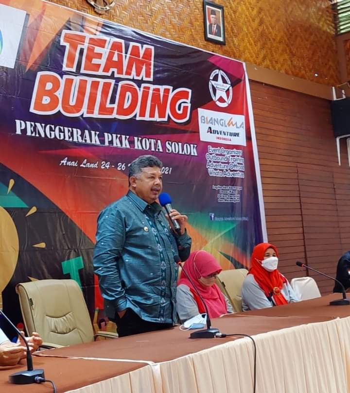 Walikota Solok H. Zul Elfian Umar